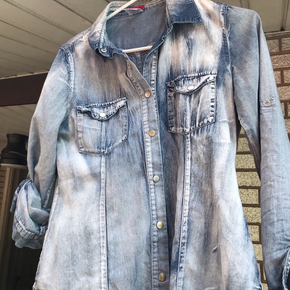 Medium red tulips denim shirt